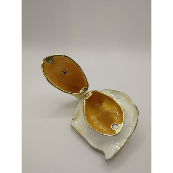 Hand-Painted Enameled Baby Sleeping in a Lily Flower Trinket Box - Picture 6 of 7